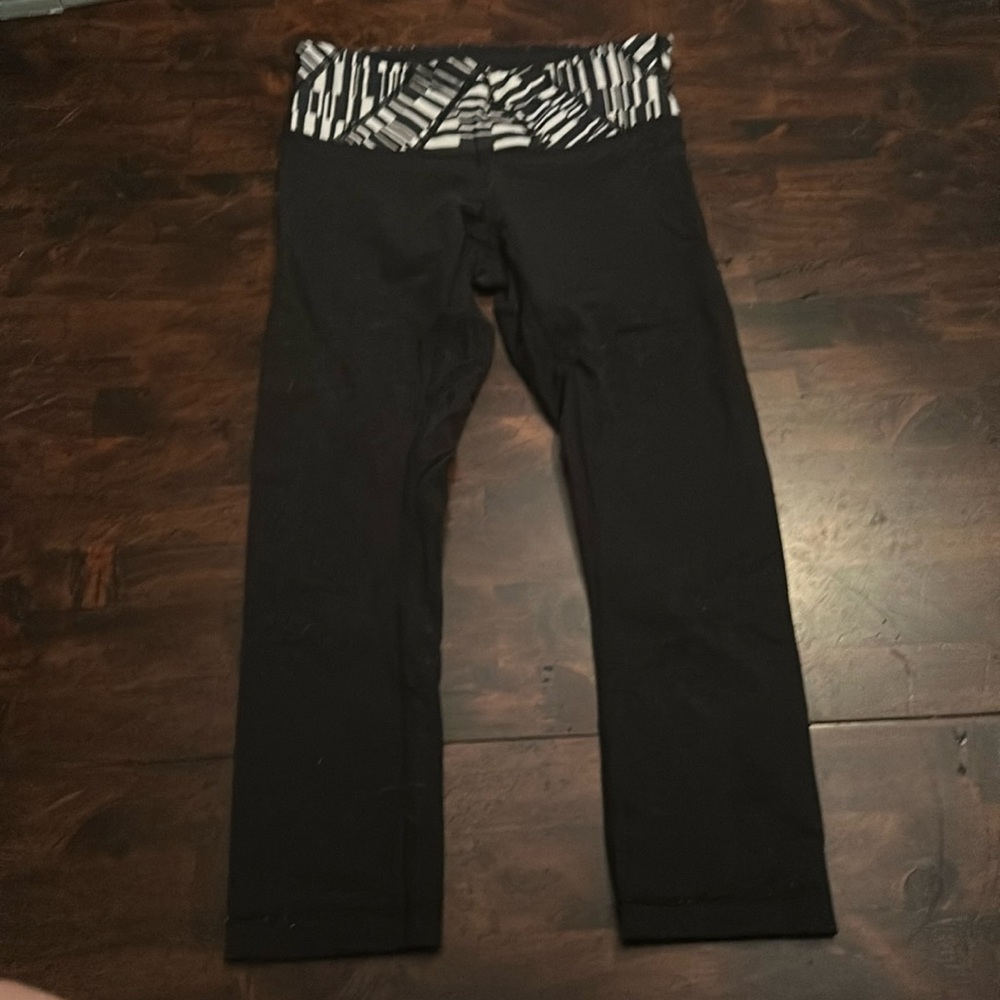 Lululemon Capri leggings